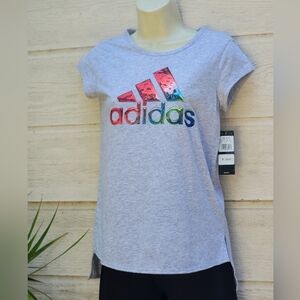 Adidas girl shirt Color grey size S, XL
